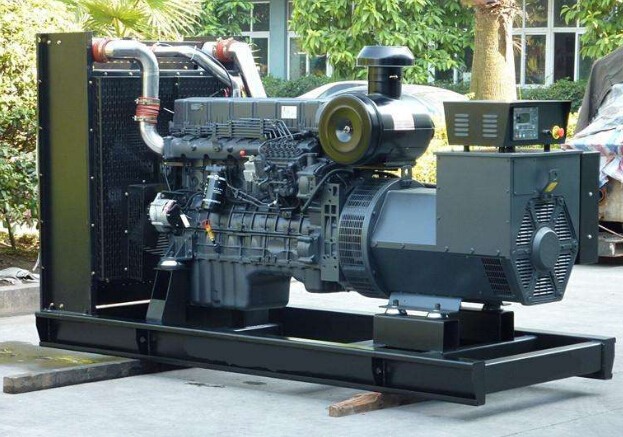 屯昌全新本田150kw大型柴油发电机组